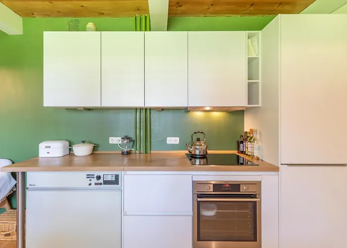 Rousehues Risum-Lindholm